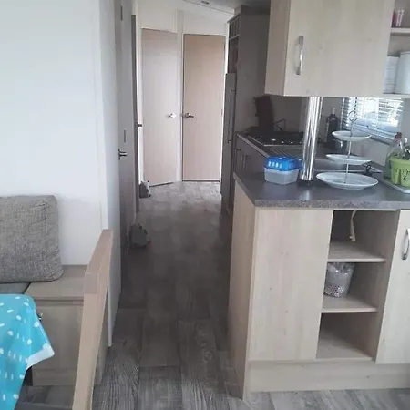 Hébergement de vacances Luxe Vakantiechalet Met Omheinde Tuin 6pers Bredene