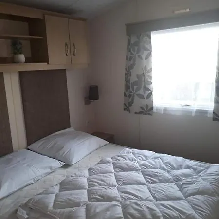 Luxe Vakantiechalet Met Omheinde Tuin 6pers Bredene